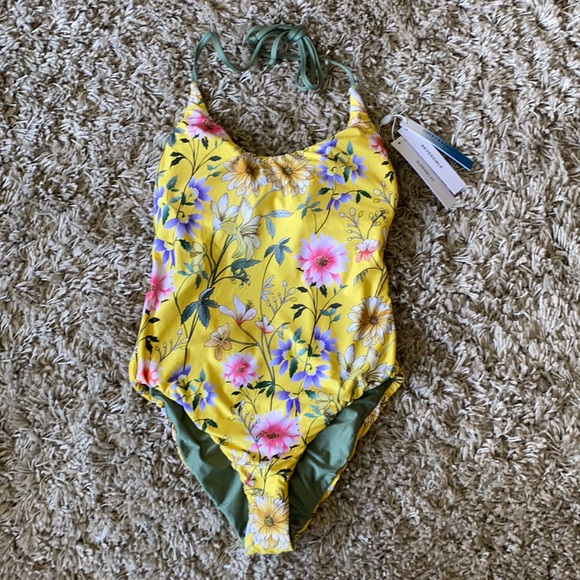 Floral one piece swimsuit - Picture 1 of 2